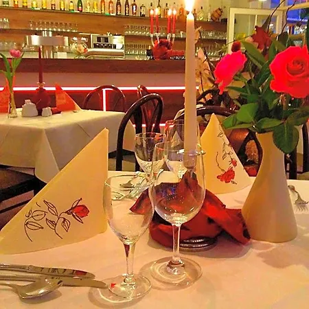 Hotel Altes Kasino Am 3*