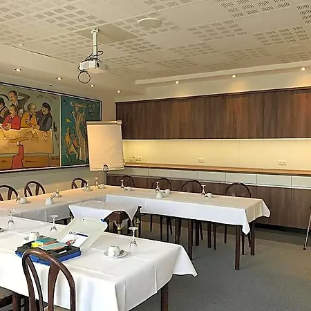 Altes Kasino Am Hotel 3*