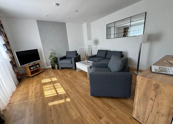 Altes Kasino Am 3* ノイルピーン